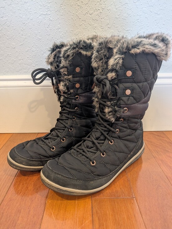 Columbia Shoes - Columbia Heavenly Omni-Heat Black with Fur Trim Winter Boot